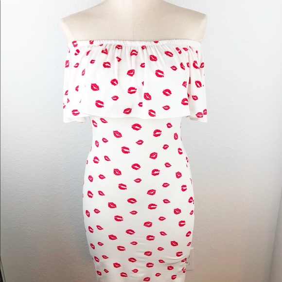 TMG Dresses & Skirts - Lipstick Kiss Ruffle  Dress